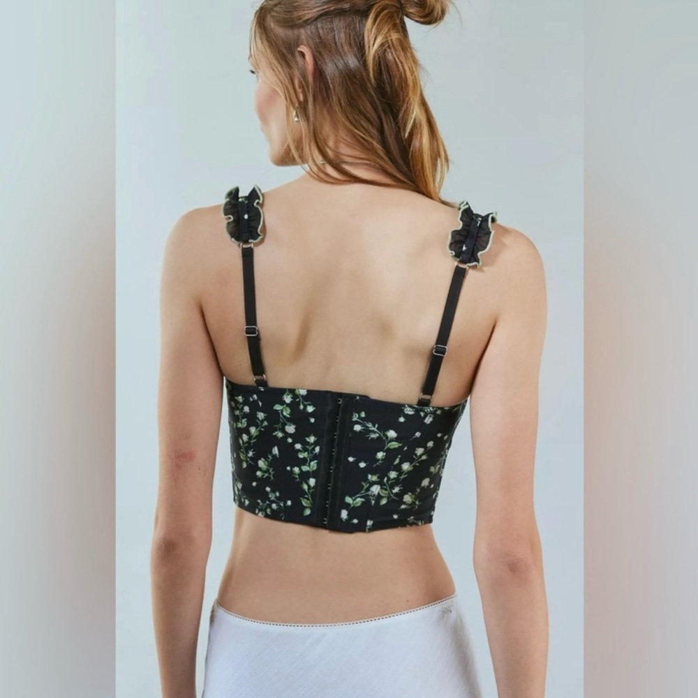 Urban Outfitters Black Floral Ruffle Strap Top - Picture 2 of 6